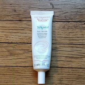 Avene Triacneal